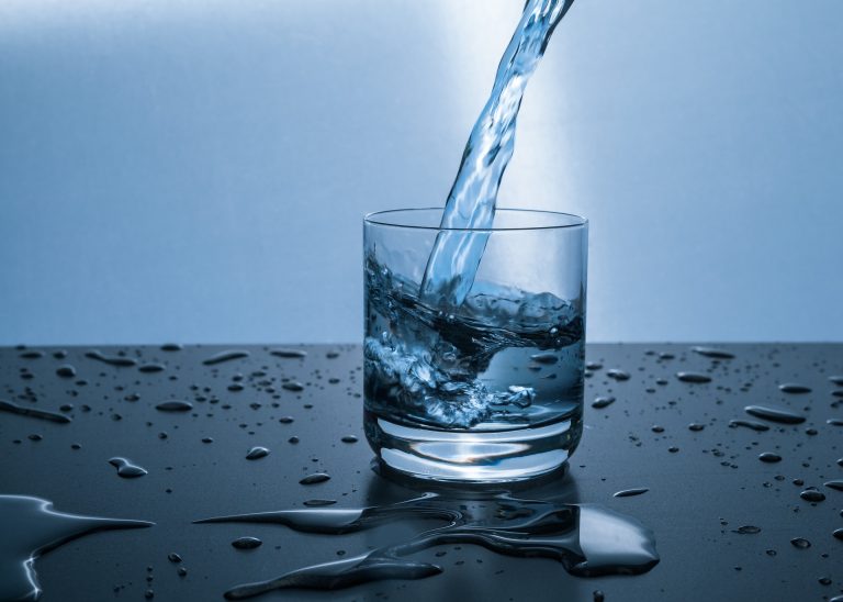 understanding-the-difference-between-tap-and-distilled-water