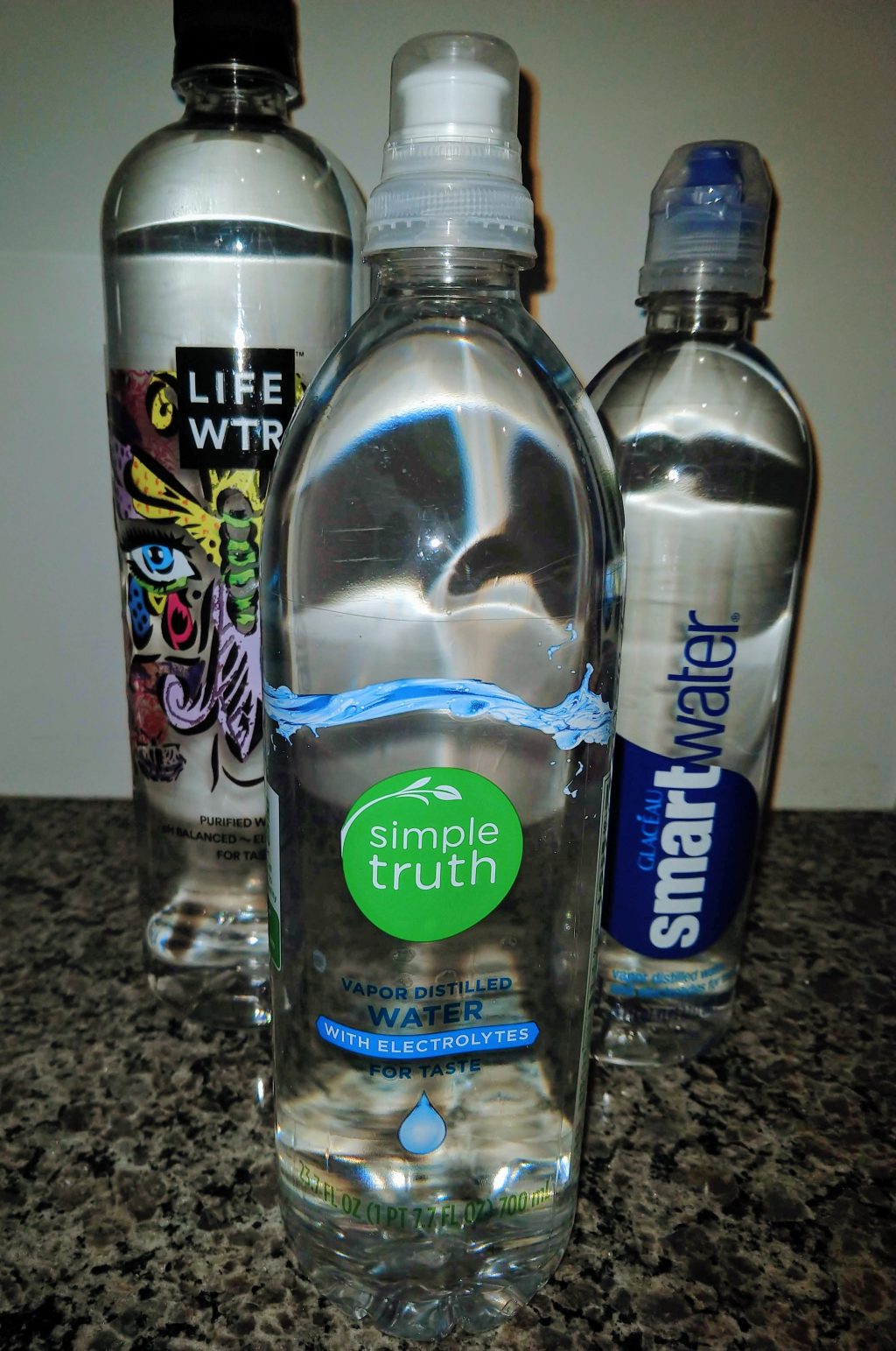 Best Bottled Water Of 2019 We Compared 20 Brands Of Bottled Water!
